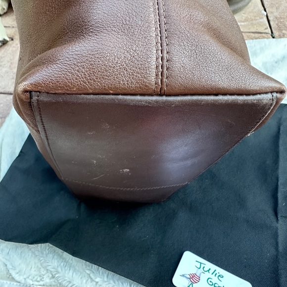 Tumi shoulder bag - Picture 11 of 16